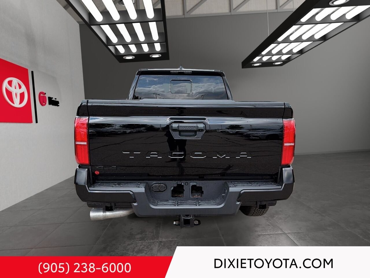 2025 Toyota Tacoma TRD OFFROAD / CLEAN CARFAX Mississauga - photo #4