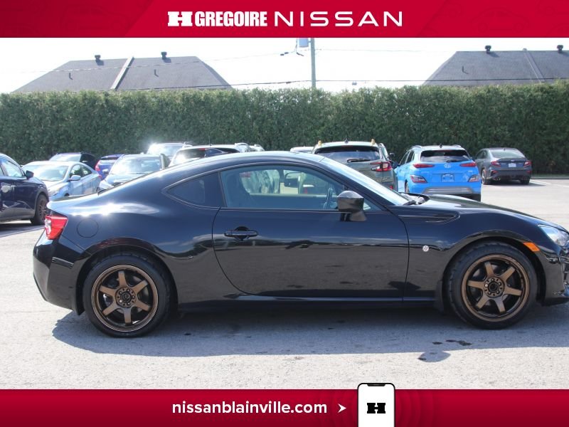 Toyota 86 2017 Noir Blainville - photo #10