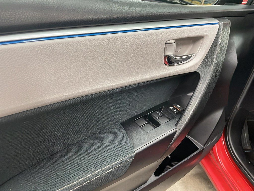 2016 Toyota COROLLA Red Amos - photo #10