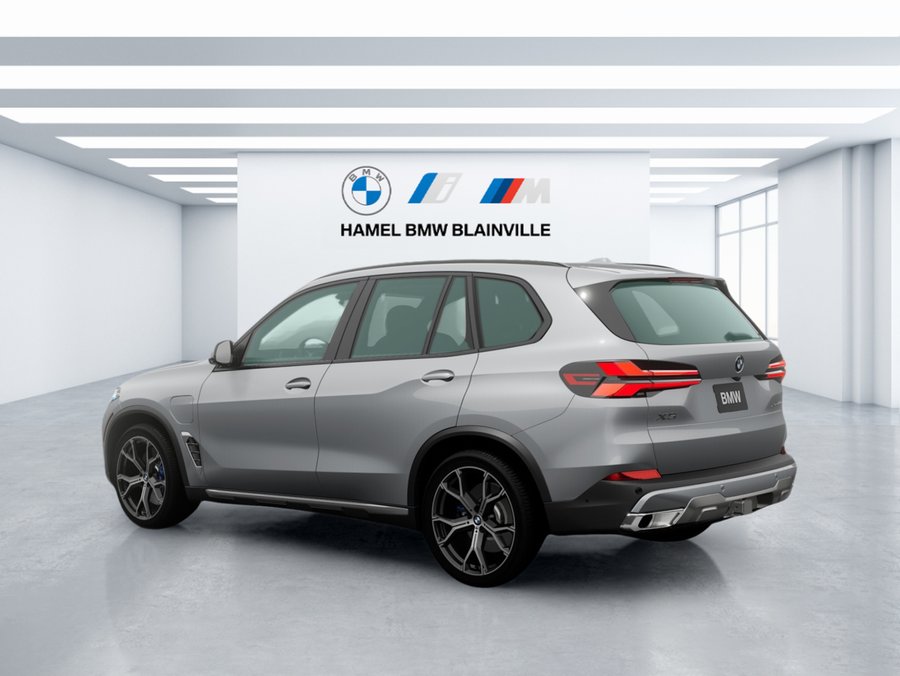 2026 BMW X5 2026 Frozen Pure Grey