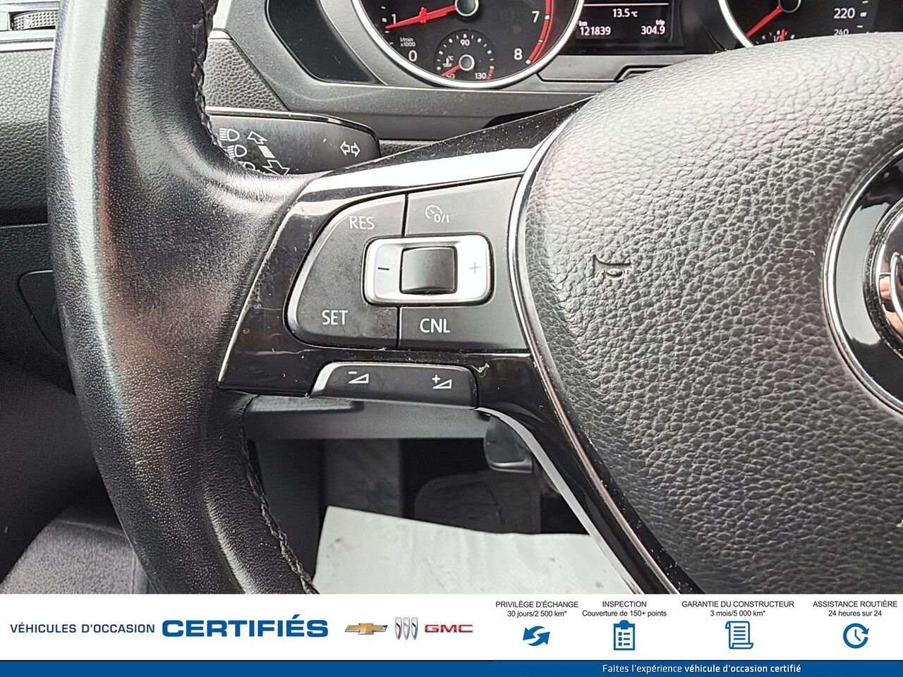 VOLKSWAGEN TIGUAN S Trendline 4MOTION 2018 Bleu Montmagny - photo #11