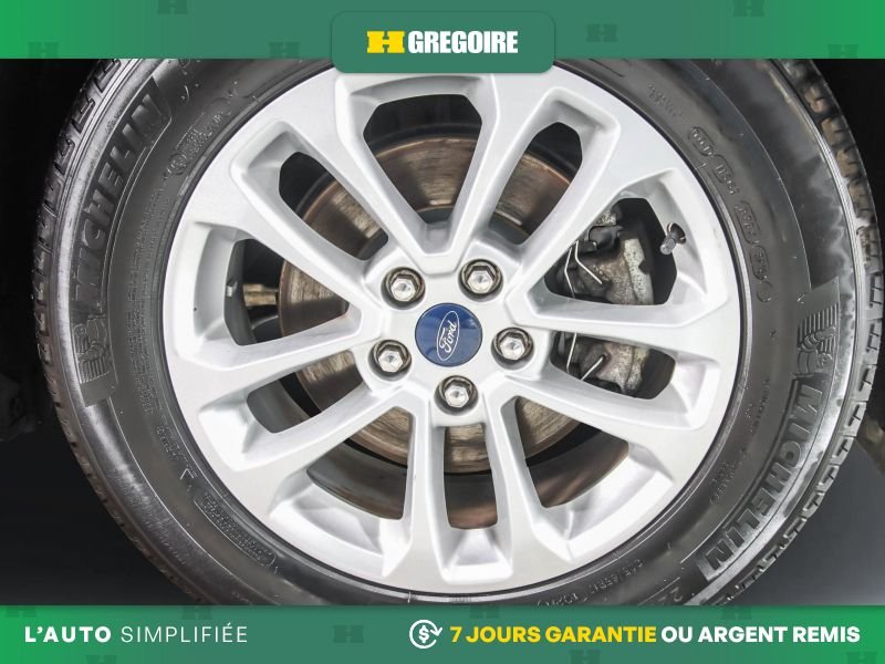 2020 Ford Escape Black Saint-Eustache - photo #8