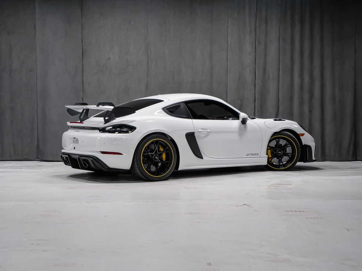 2025 Porsche 718 Cayman GT4 RS White Montreal - photo #2