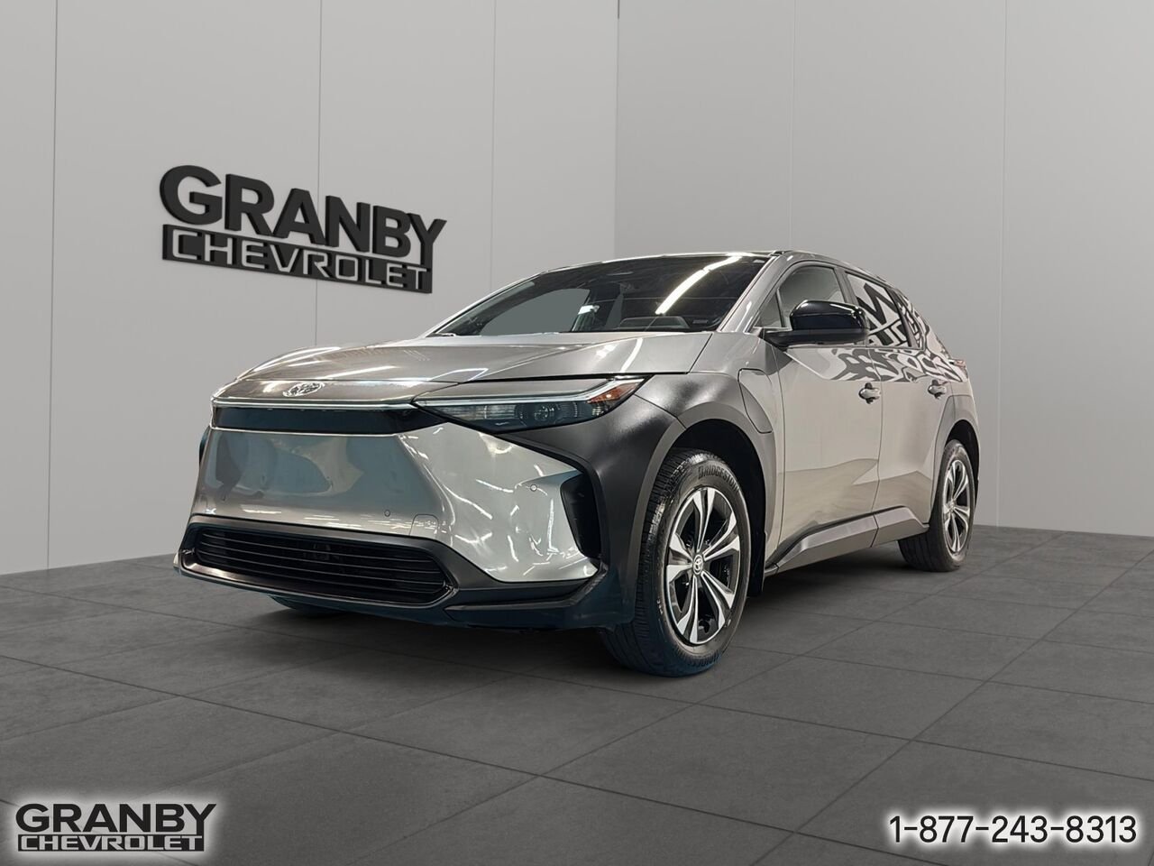 2023 Toyota bZ4X XLE | 27-0100A Grey Granby - photo #0