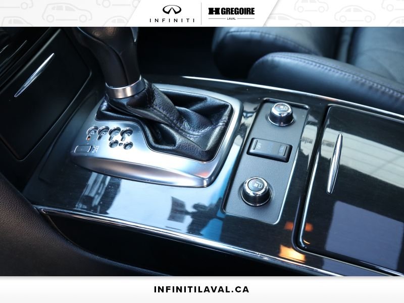 2017 Infiniti QX70 Blainville - photo #18