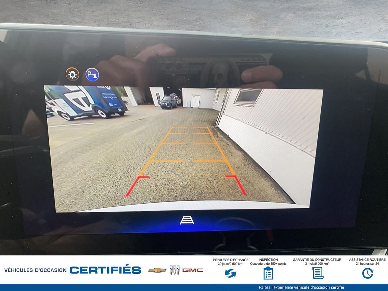 2026 CHEVROLET EQUINOX LT 4 portes à transmission intégrale avec 2LT White Montmagny - photo #15