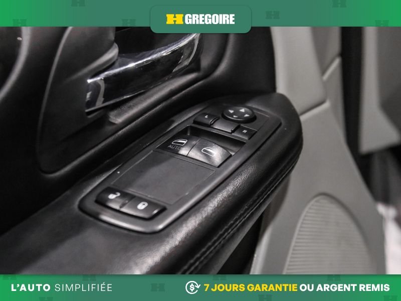 2019 Dodge GR Caravan Blue Saint-Eustache - photo #15