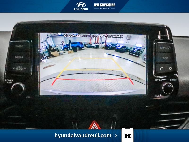 2020 Hyundai Elantra Silver Laval - photo #26