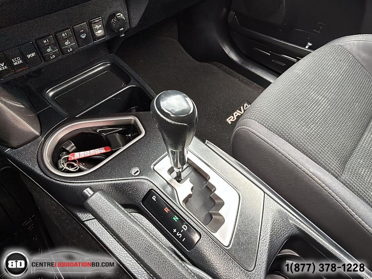 Toyota RAV4 Hybride LE+ 4 portes | BD0221 2017 Noir Granby - photo #20