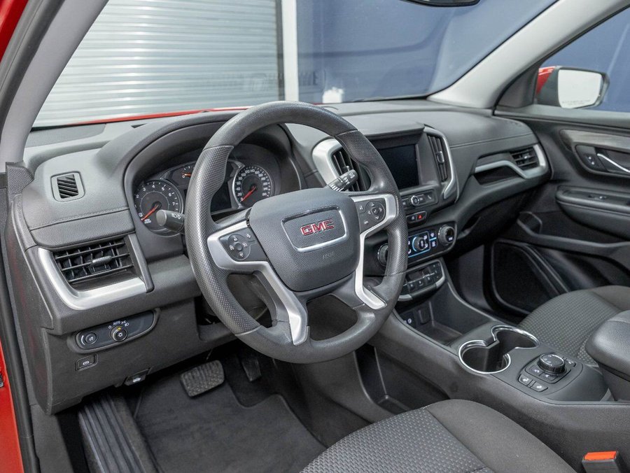 GMC Terrain SLE AWD *SIEGES CHAUF* CARPLAY *GR. SECURITE* USB 2024 Rouge