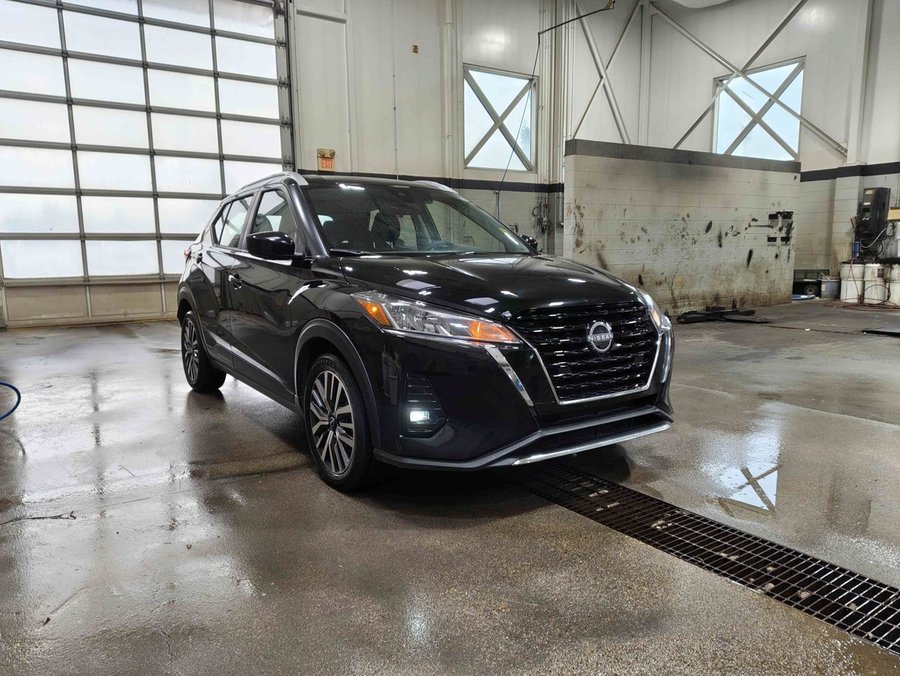 2024 Nissan Kicks 2024 Black