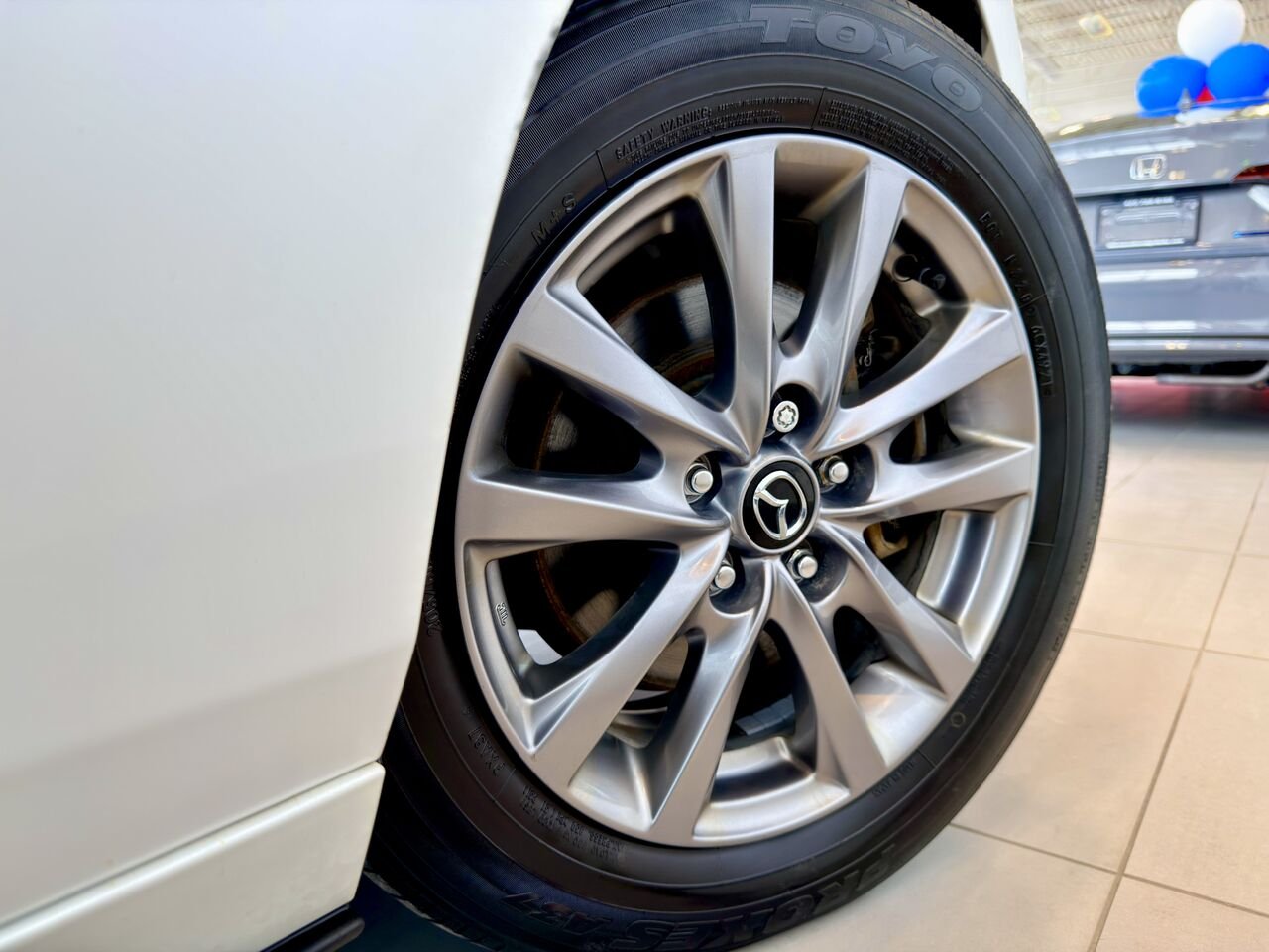 2022 Mazda Mazda3 Sport White Notre-Dame-des-Prairies - photo #15