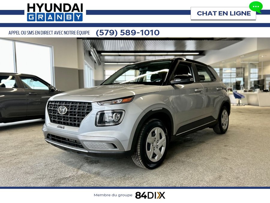 Hyundai Venue Essential 2023 Gris