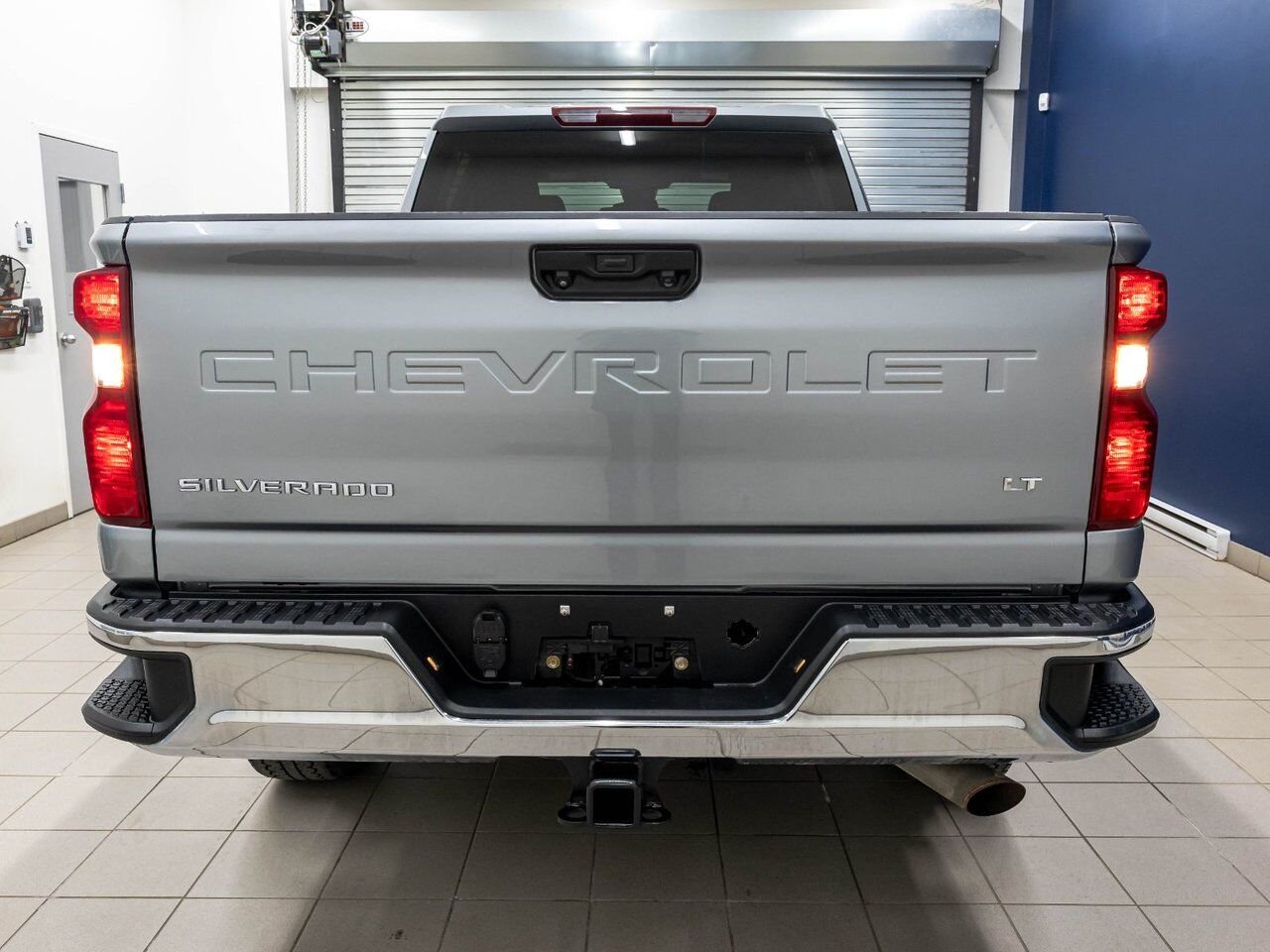 Chevrolet Silverado 2500HD LT CREW 4X4 V8 *NAV* BEDLINER CARPLAY *PNBV 9900* 2024 Gris Saint-Jérôme - photo #7