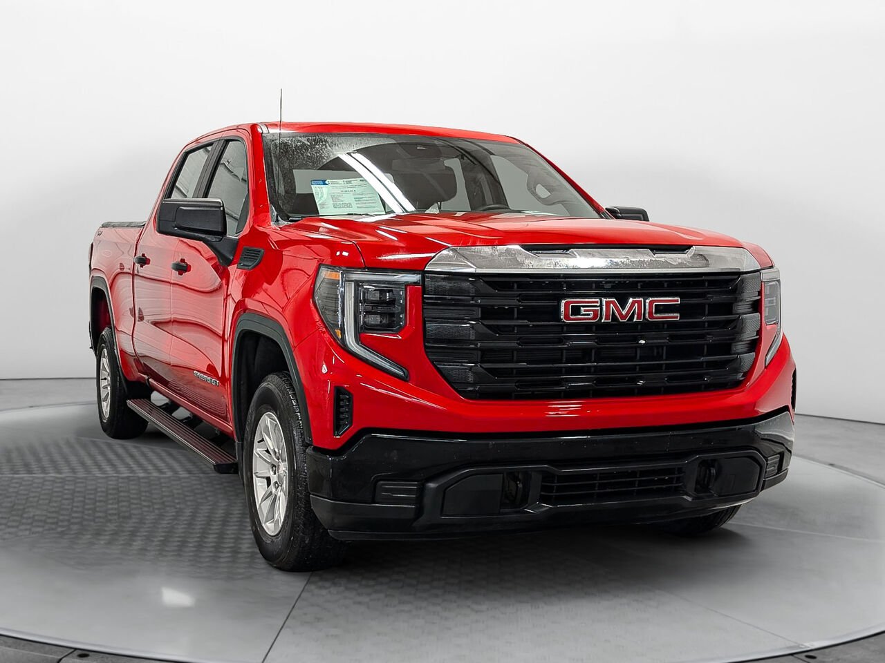 GMC Sierra 1500 Pro 4WD Crew Cab 6 Places 2023 Rouge Sherbrooke - photo #1