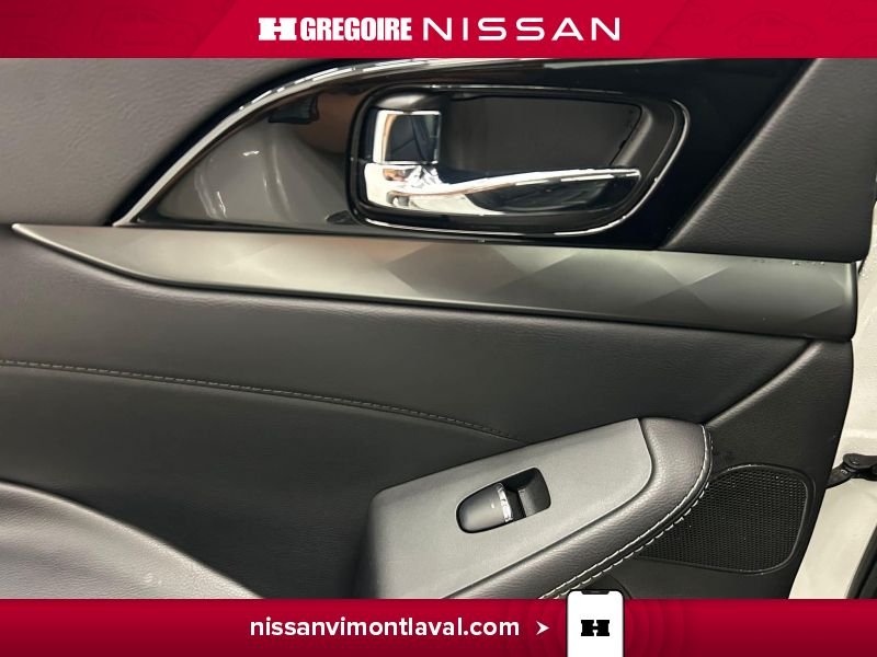 2023 Nissan Maxima White Saint-Eustache - photo #17