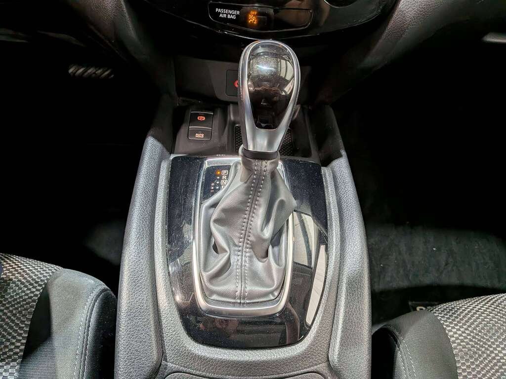 Nissan Qashqai FWD SV CVT 2021 Blanc Val-David - photo #25