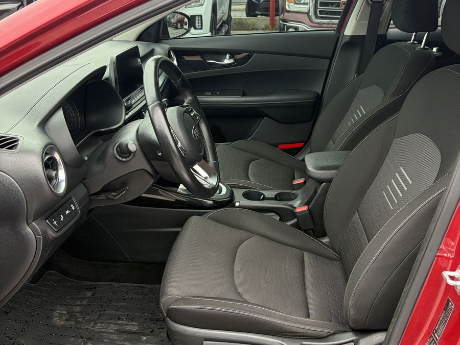 2021 KIA FORTE EX EX IVT Red
