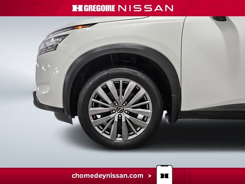 2024 Nissan Pathfinder White Laval - photo #11
