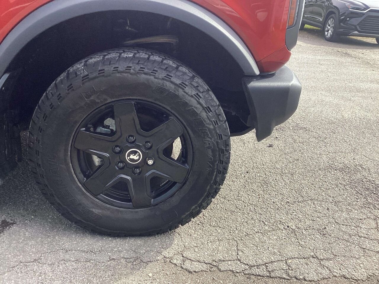 2024 Ford BRONCO BIG BEND Big Bend 4 portes 4x4 Red Gatineau - photo #22