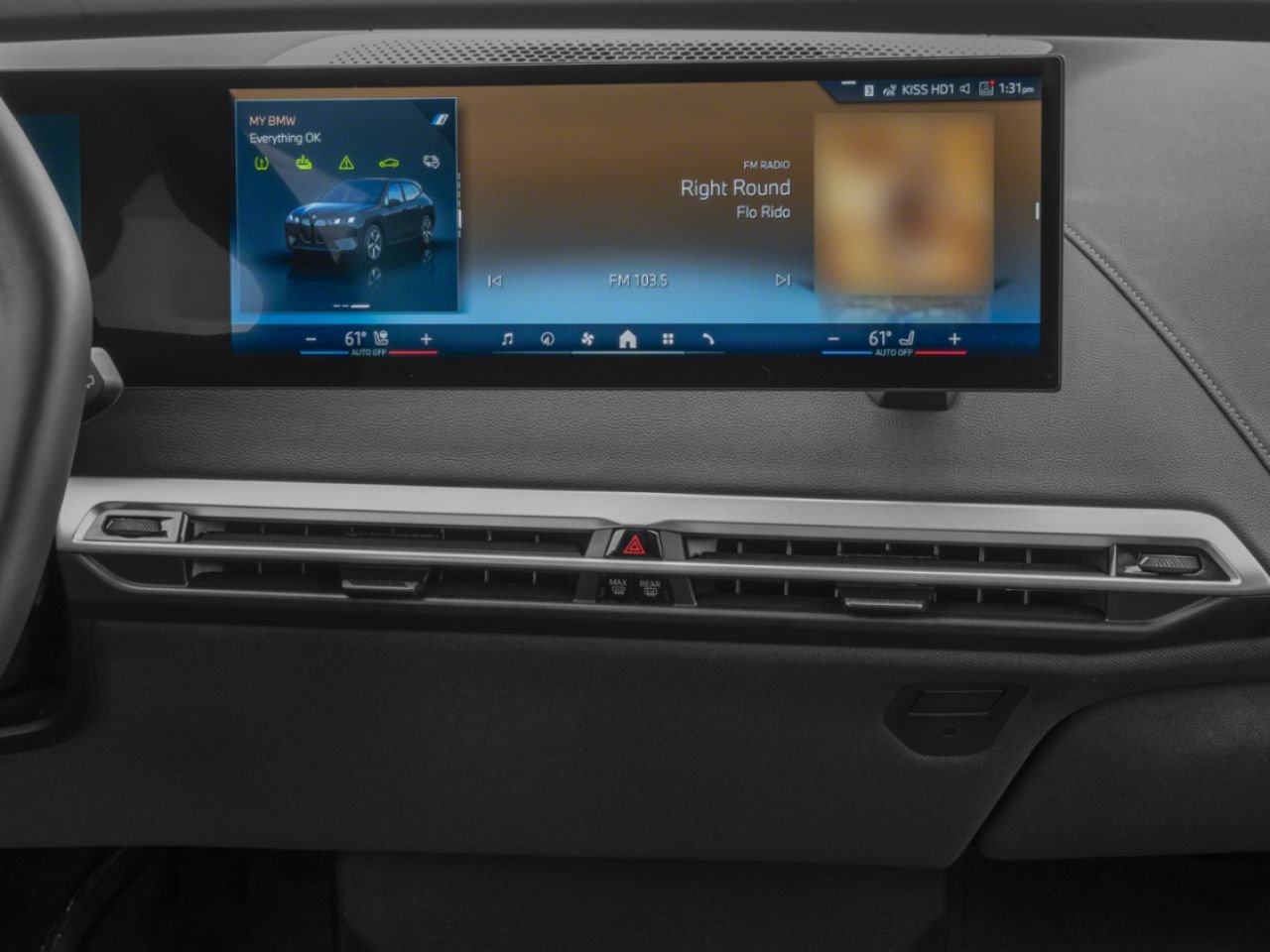 BMW iX xDrive60 2026 Blanc Blainville - photo #9