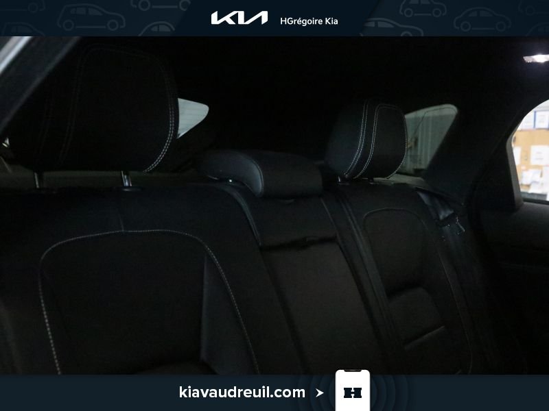 Jaguar F-PACE KW8096 | 35t R-Sport 2017 Noir Laval - photo #26