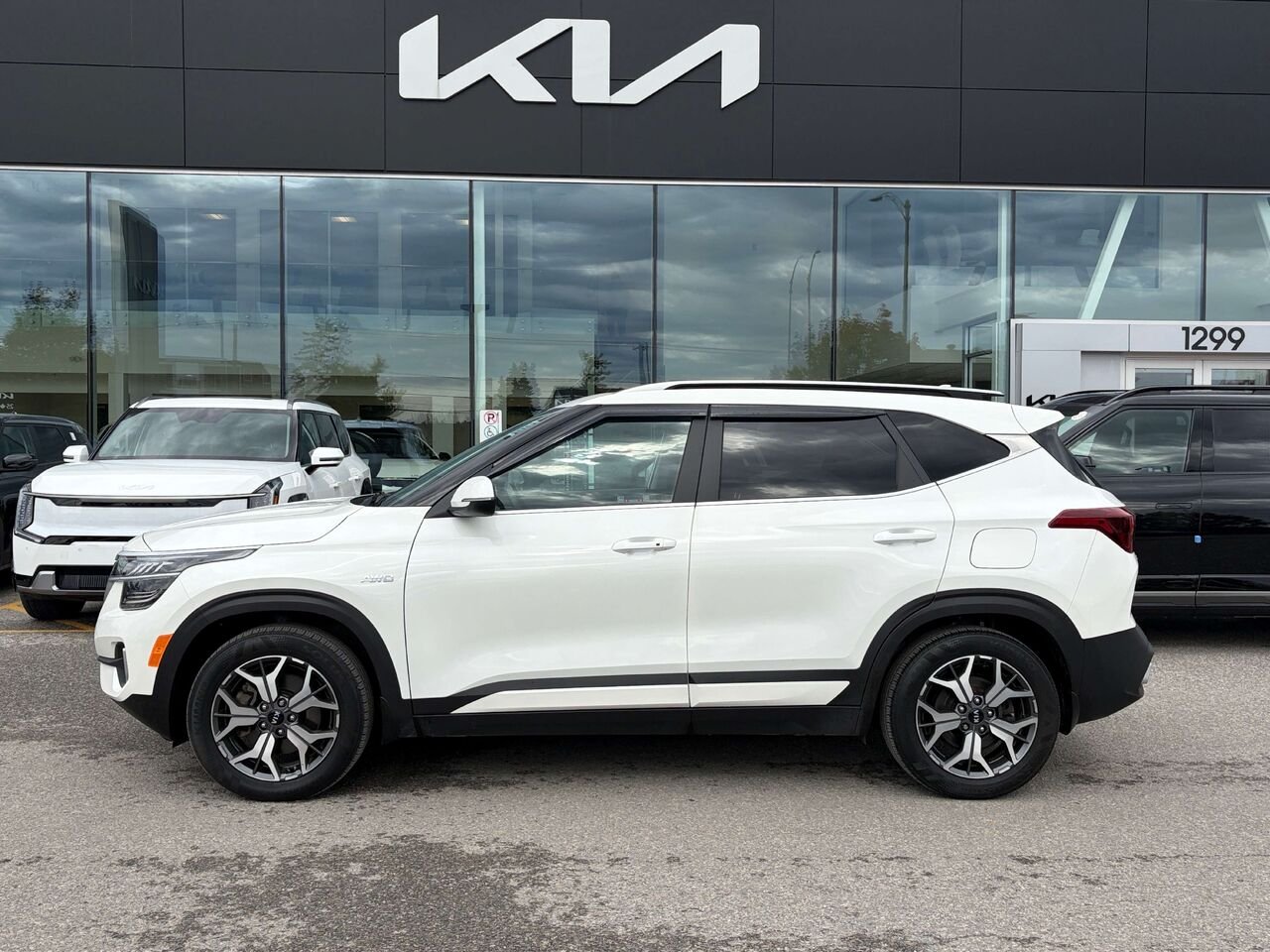 Kia Seltos 2021 Blanc Gatineau - photo #2