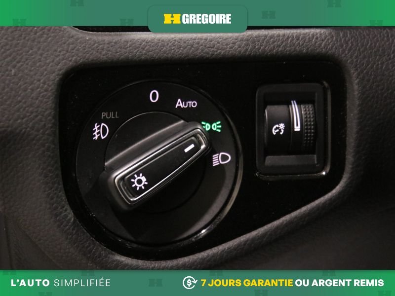 Volkswagen Golf GTI 822417 | Autobahn AUTO AC CUIR TOIT NAV CAM RECUL BLEUTOOTH 2019 Gris Laval - photo #16