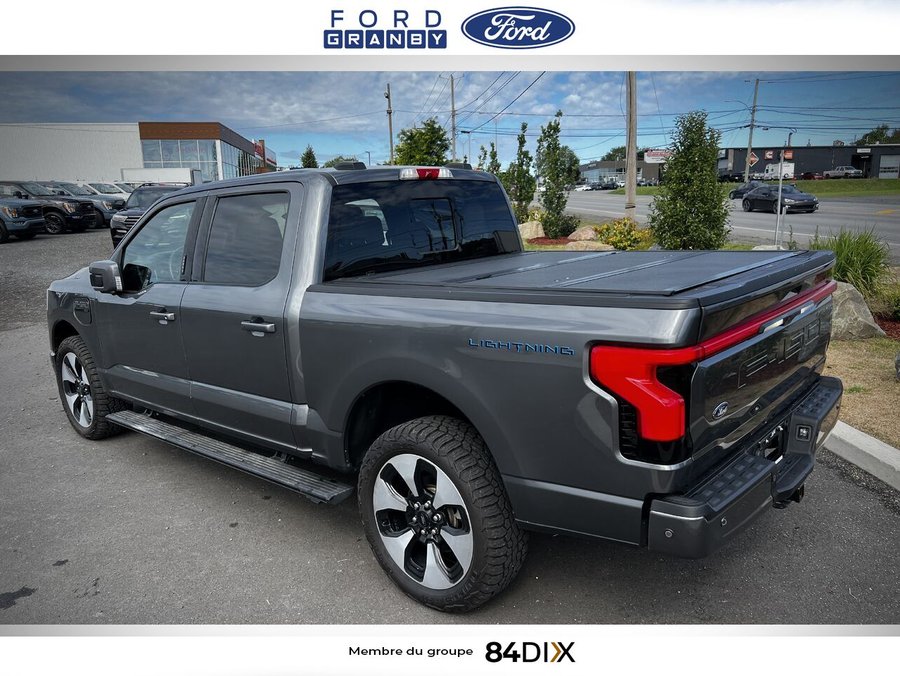 2023 Ford F-150 Lightning Platinum SuperCrew 4RM caisse de 5,5 pi Grey