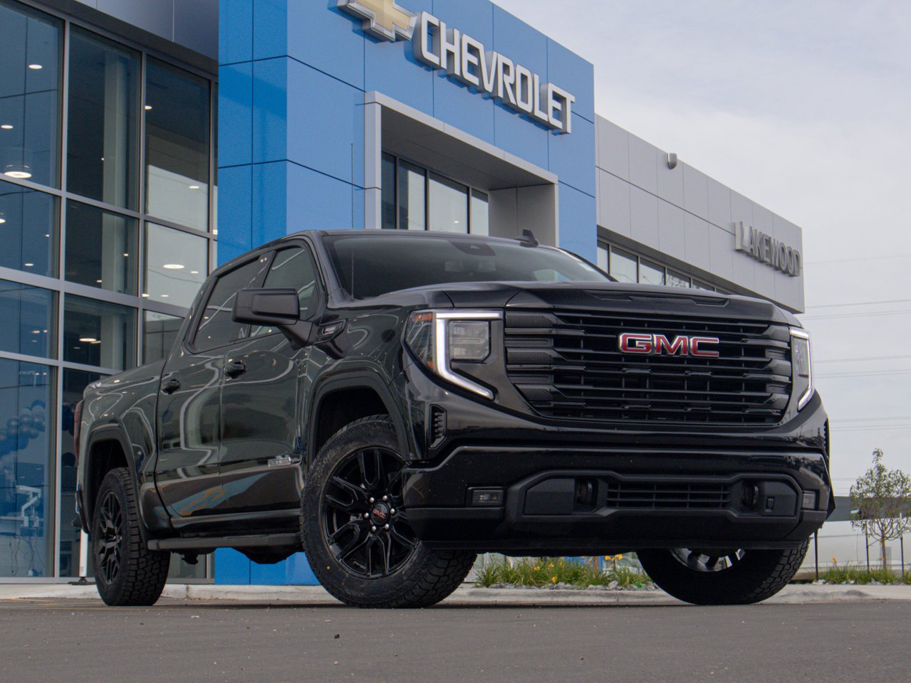 2024 GMC Sierra 1500 4WD Crew Cab 147 Elevation Black Sherwood Park - photo #14