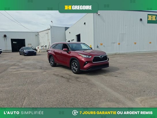 2020 Toyota Highlander XLE Red