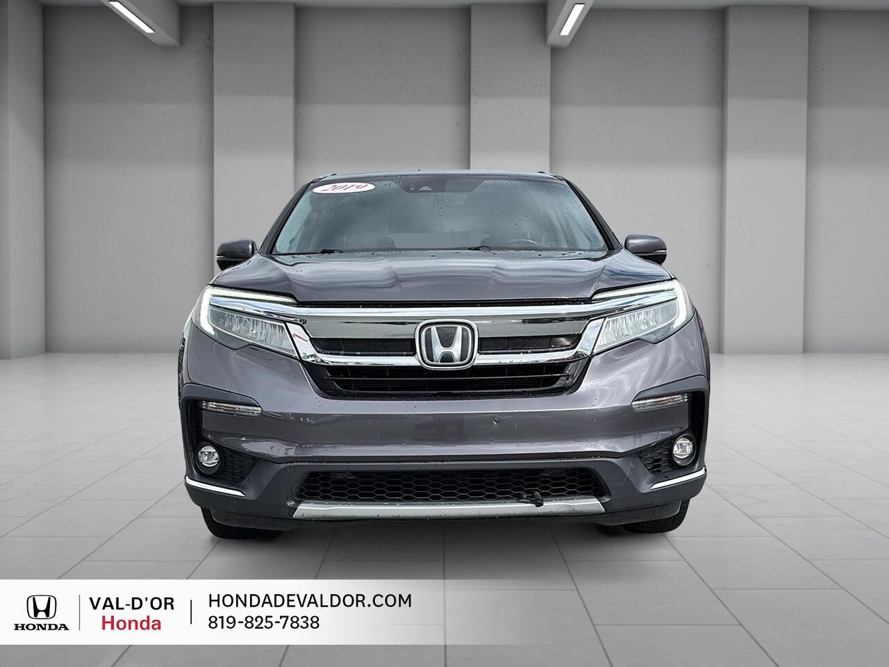 2019 Honda Pilot Touring 8 places AWD Grey Val-d'Or - photo #1