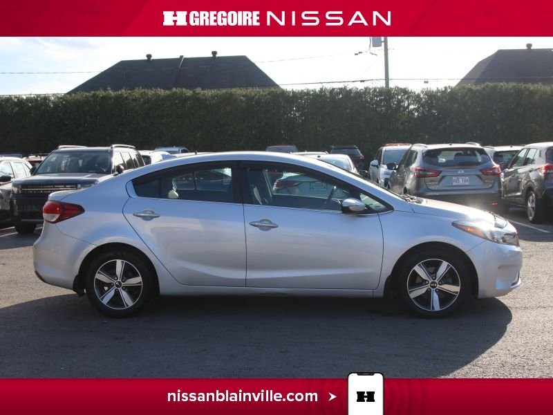 2018 Kia Forte Grey Laval - photo #4