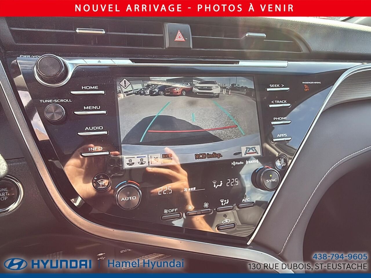 Toyota Camry 2018 Blanc Saint-Eustache - photo #5