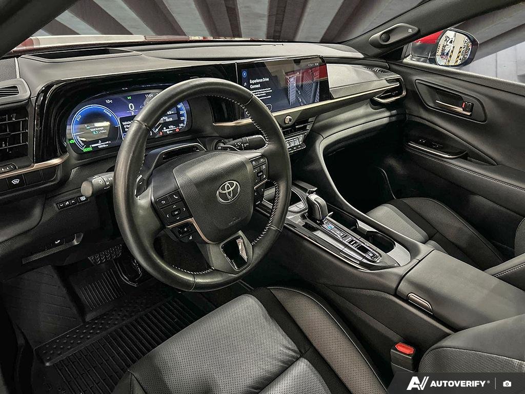 2025 Toyota Crown 2602417A | Platinum Red Edmonton - photo #12