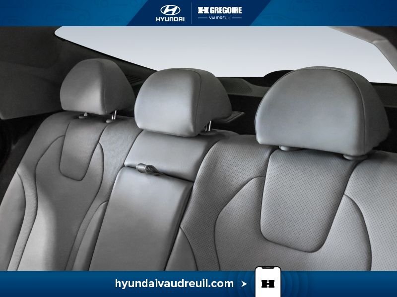 2023 Hyundai Elantra Grey Blainville - photo #19