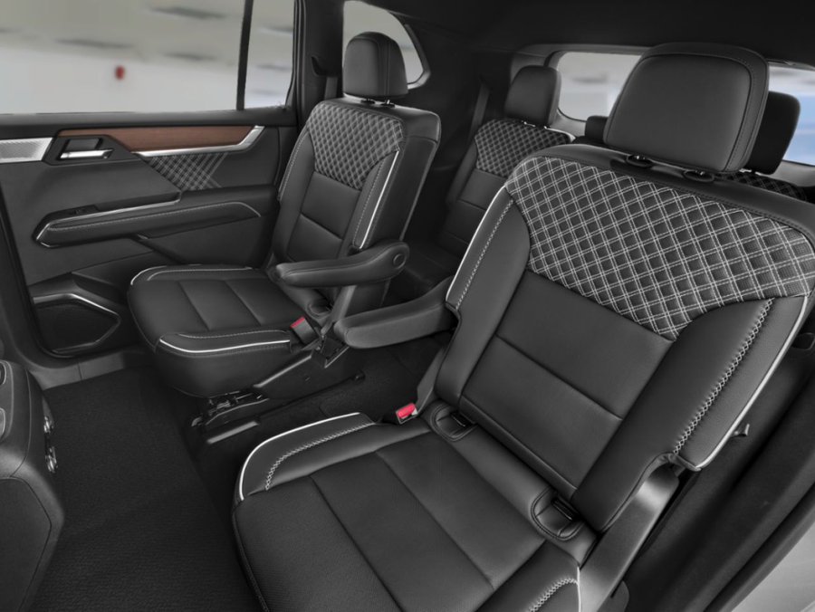 2027 GMC Acadia Denali Ultimate 4 portes TI Ebony Twilight Metallic