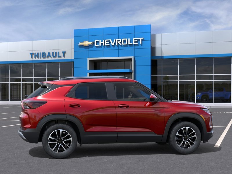 CHEVROLET Trailblazer Traction intégrale, 4 portes LT 2026 Rouge Sherbrooke - photo #4