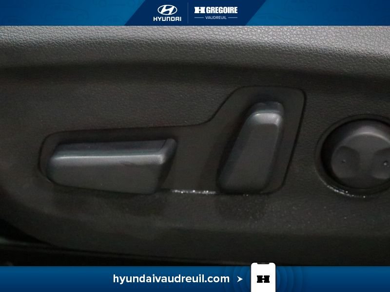 2021 Hyundai Kona White Vaudreuil-Dorion - photo #18