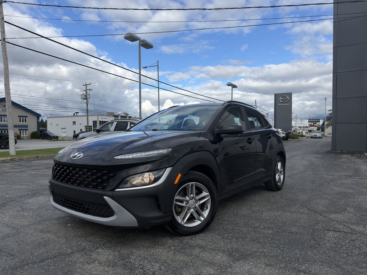 Hyundai Kona A26119 | 2.0L Essential TI 2022 Noir Val-d'Or - photo #0