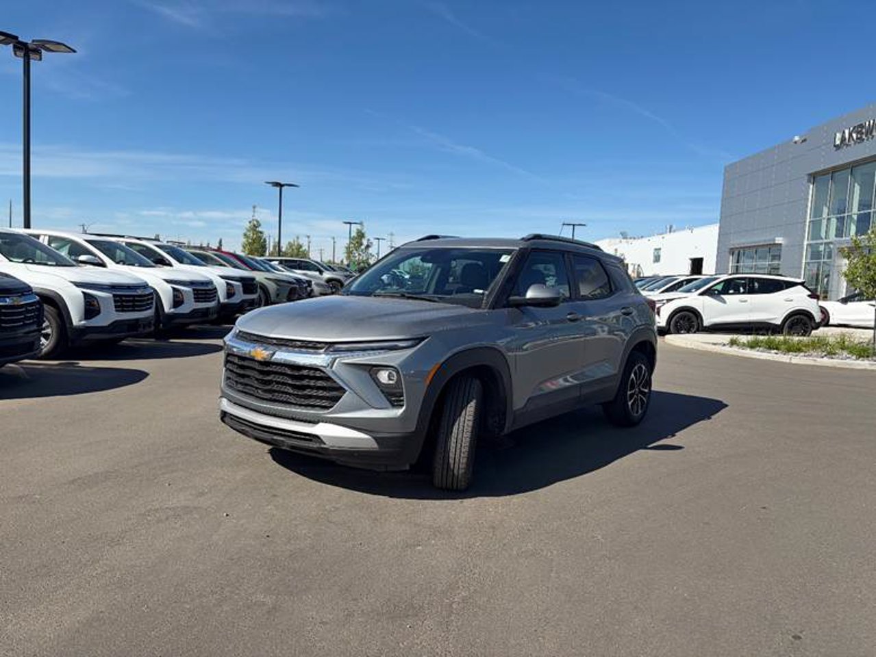 2026 Chevrolet Trailblazer AWD 4dr LT Grey Sherwood Park - photo #2