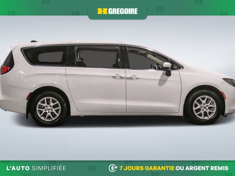 2023 Chrysler Grand Caravan White Saint-Eustache - photo #10