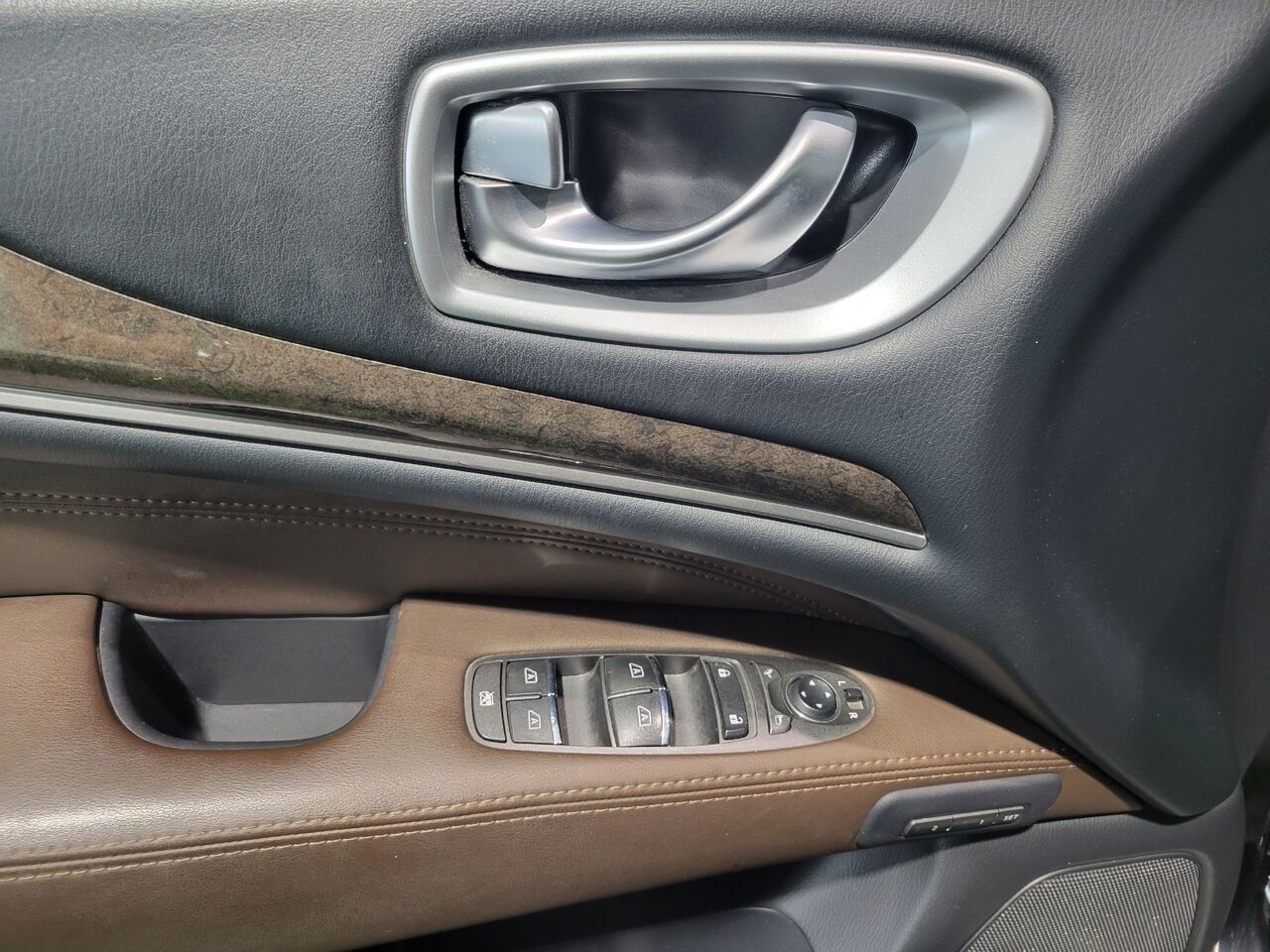 2015 INFINITI QX60 Black  - photo #9