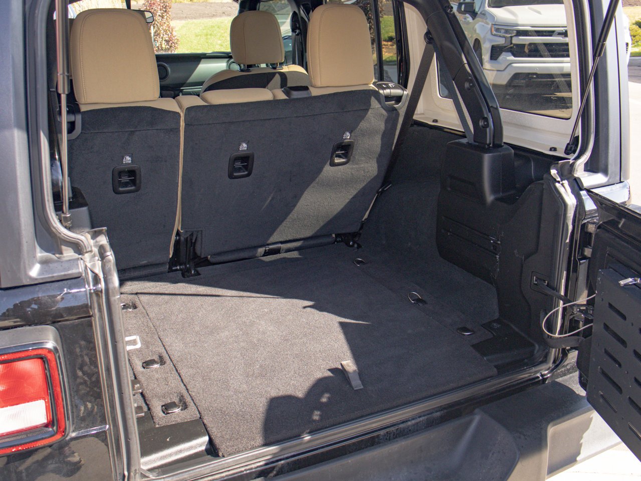 2023 Jeep Wrangler Willys 4 Door 4x4 Black Sherwood Park - photo #10