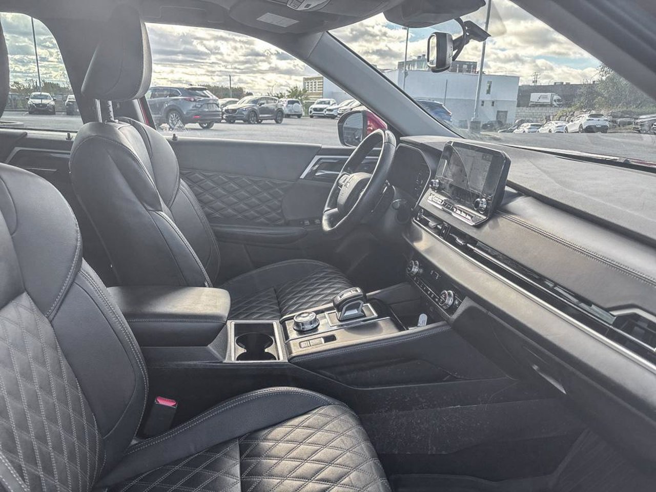Mitsubishi Outlander JA4J4UA86PZ605306 2023 Noir Mirabel - photo #23