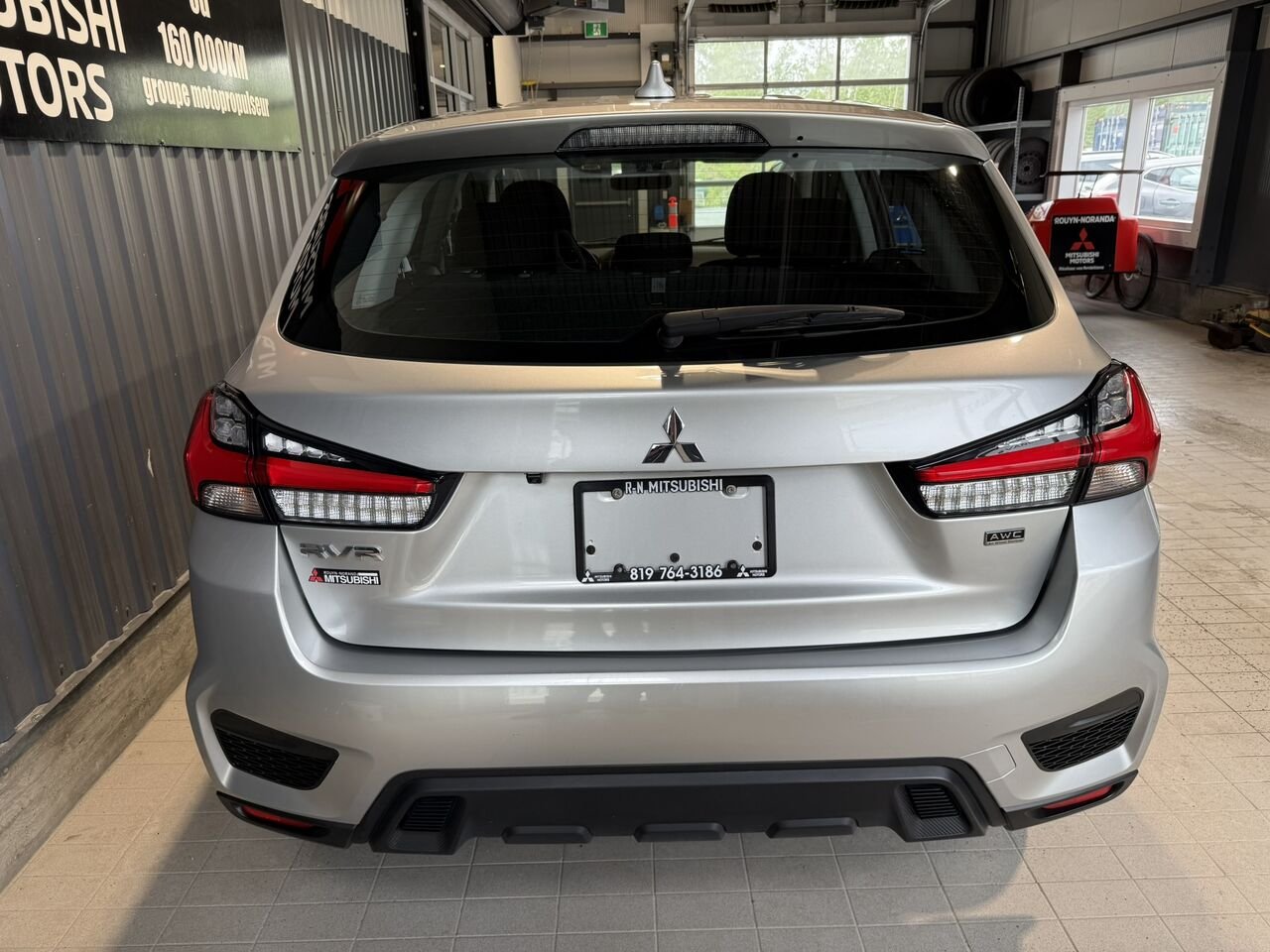 2024 Mitsubishi RVR Grey Rouyn-Noranda - photo #2