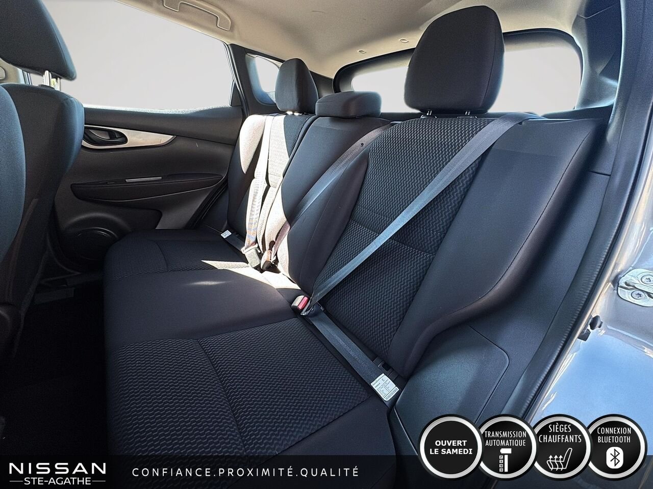 Nissan Qashqai S TI | AUTOMATIQUE | GROUPE COMMODITÉ | UN SEUL PROPRIÉTAIRE 2019 Gris Saint-Jérôme - photo #7
