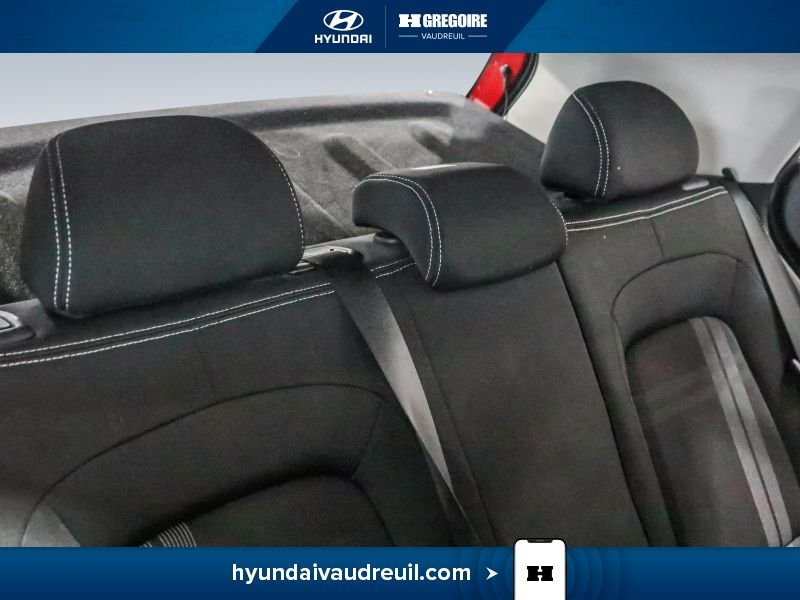 Hyundai Venue 2024 Rouge Blainville - photo #30
