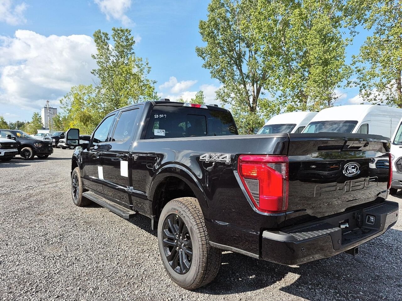 Ford F-150 2F243 | XLT 2026 Noir agate métallisé Saint-Jérôme - photo #3