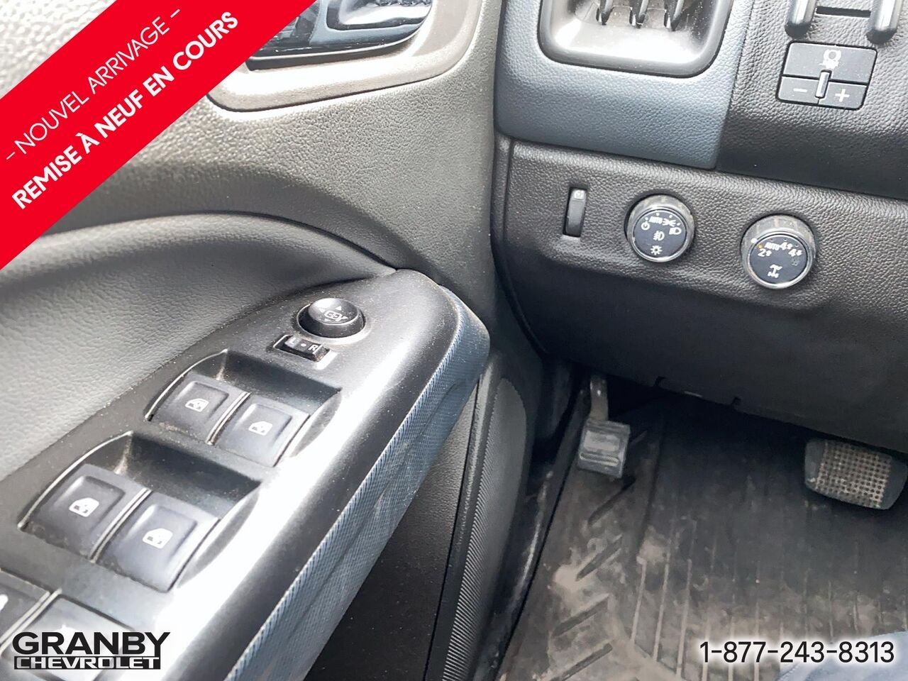 2022 Chevrolet Colorado Z71 cabine multiplace 4RM boite 5.2 pi | G3885 Black Granby - photo #12